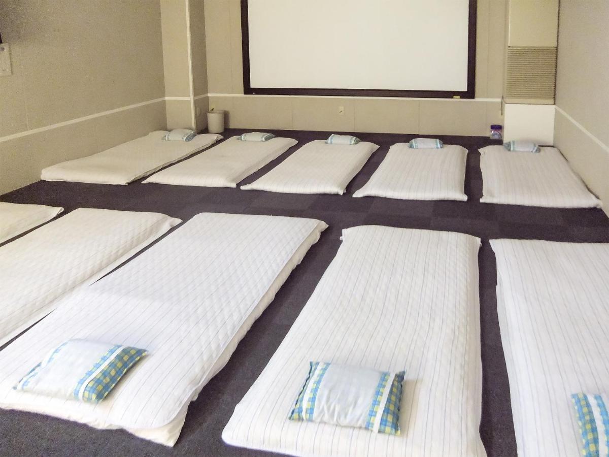 Natural Onsen Hostel Hidamari No Yu ทาคายาม่า ภายนอก รูปภาพ